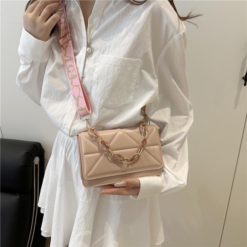 Influencer Women's Quilted Crossbody Bag with Chain and Wide Shoulder Strap