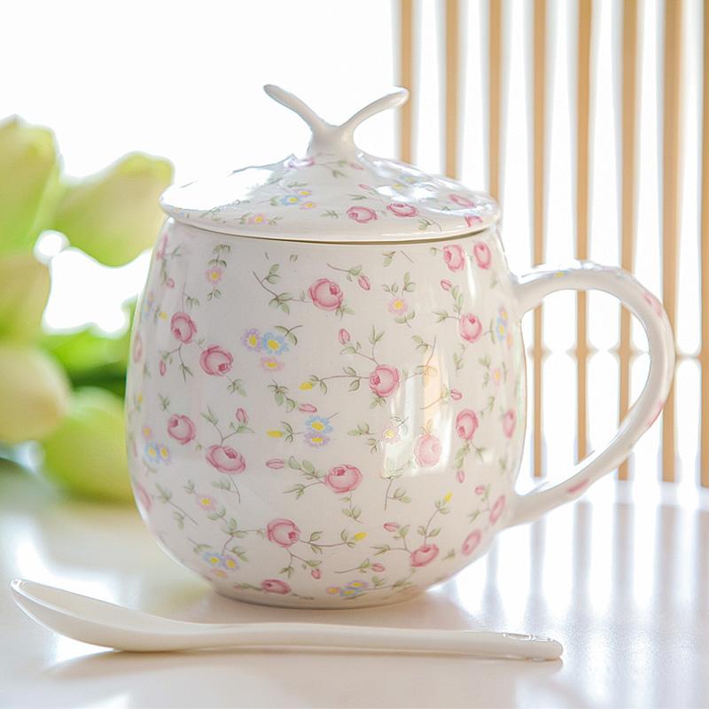 

Керамічна кавова кружка з кришкою та ложкою Шикарні набори кавових чашок з кістяної порцеляни 450 мл Керамічні креативні прості чашки для молока Подарунки для пари 301-400ml