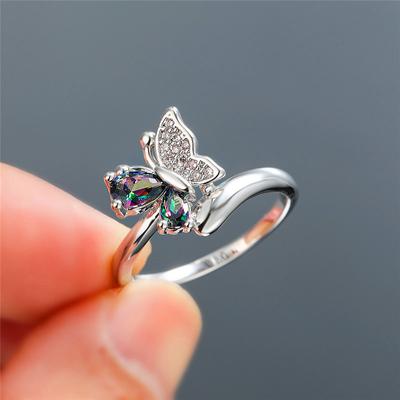 Jemné ženy Stříbrná barva Mystic Rainbow Stone Butterfly Snubní prsteny Šperky