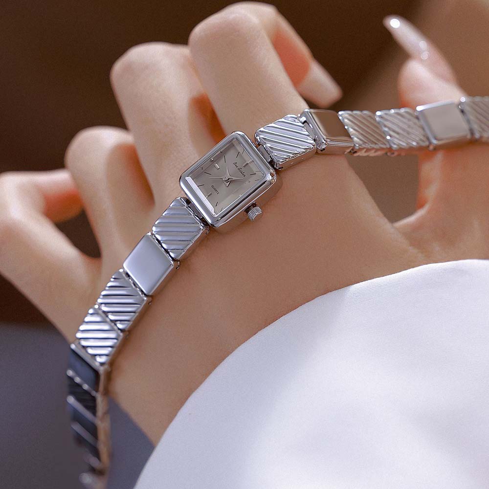 Luxury Golden Quartz Watch for Women High Quality Bracelet Square Dial Female Wristwatch Fashion Dress Gift