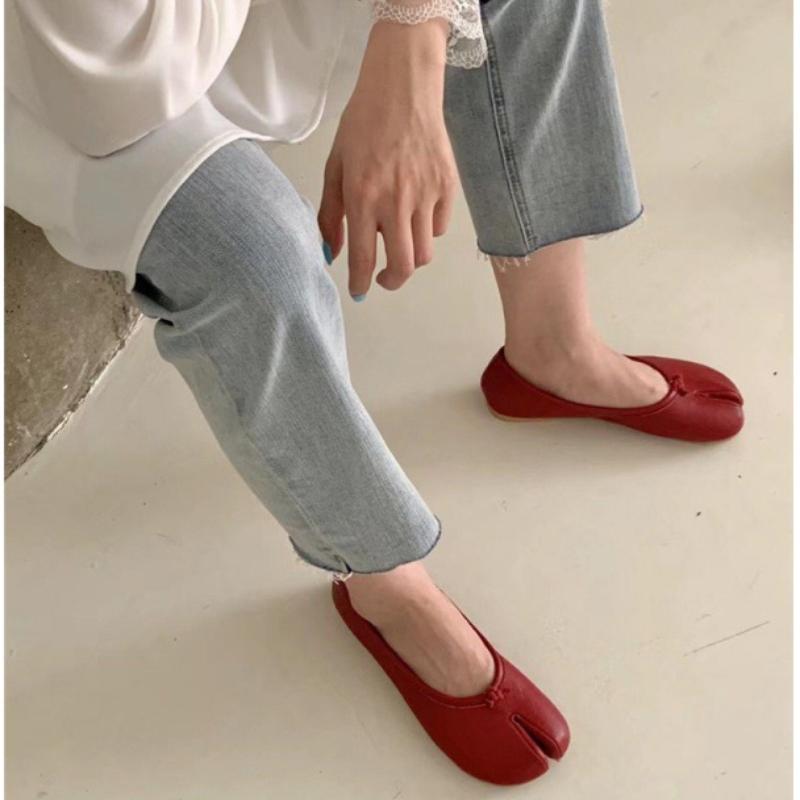 Women Split Toe Flats Loafers Ladies Soft Sole Ballerina Ninja Tabi Cozy Female Mary Jane Casual Moccasins Mujer Slip On Shoes