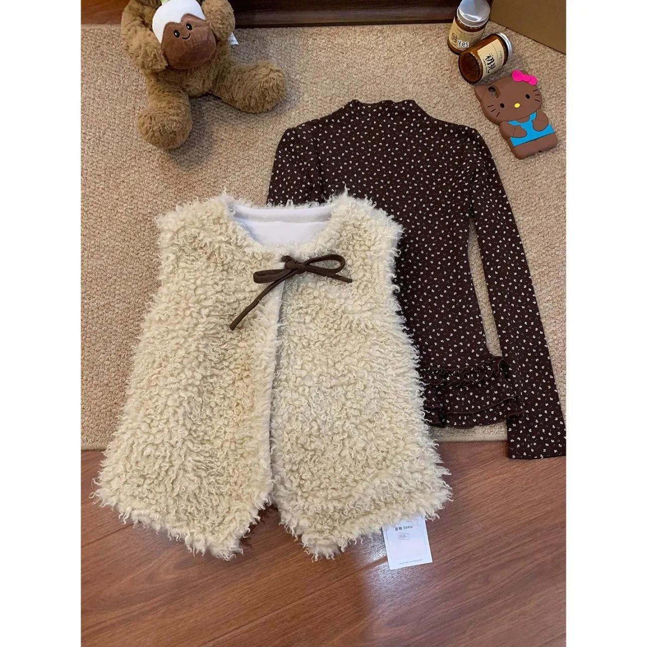 

Korean Style Polka Dot Base Layer & Bowknot Plush Vest Two-Piece Set for Women XL