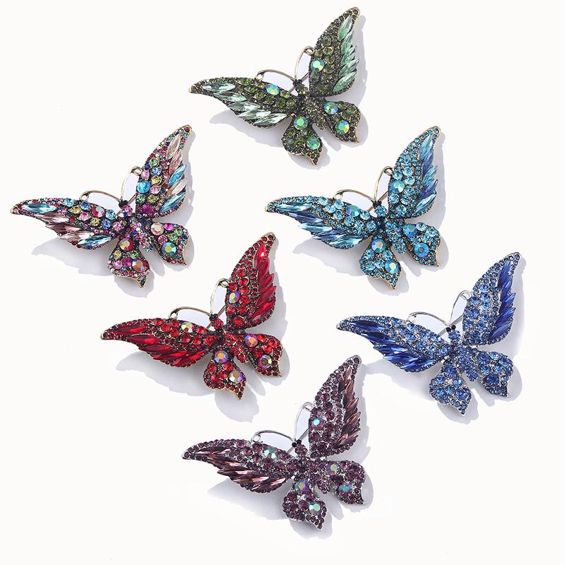Minimalist Fashion Butterfly Flowers Brooch New Elegant Animal Insect Lady Brooch Coat Accessories Gifts PD456