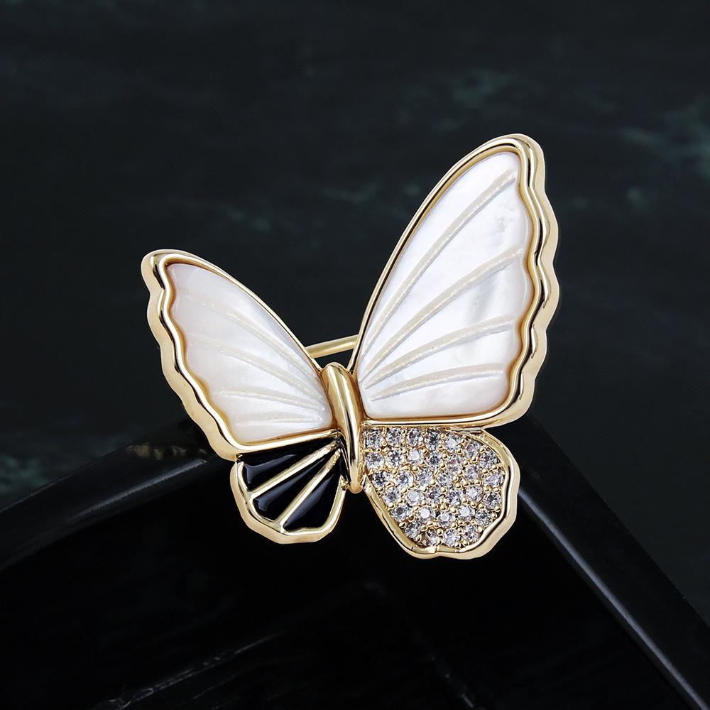 Elegant Gold-Plated Seashell Butterfly Brooch with Zircon for Women - Anti-exposure High-end Corsage Pin