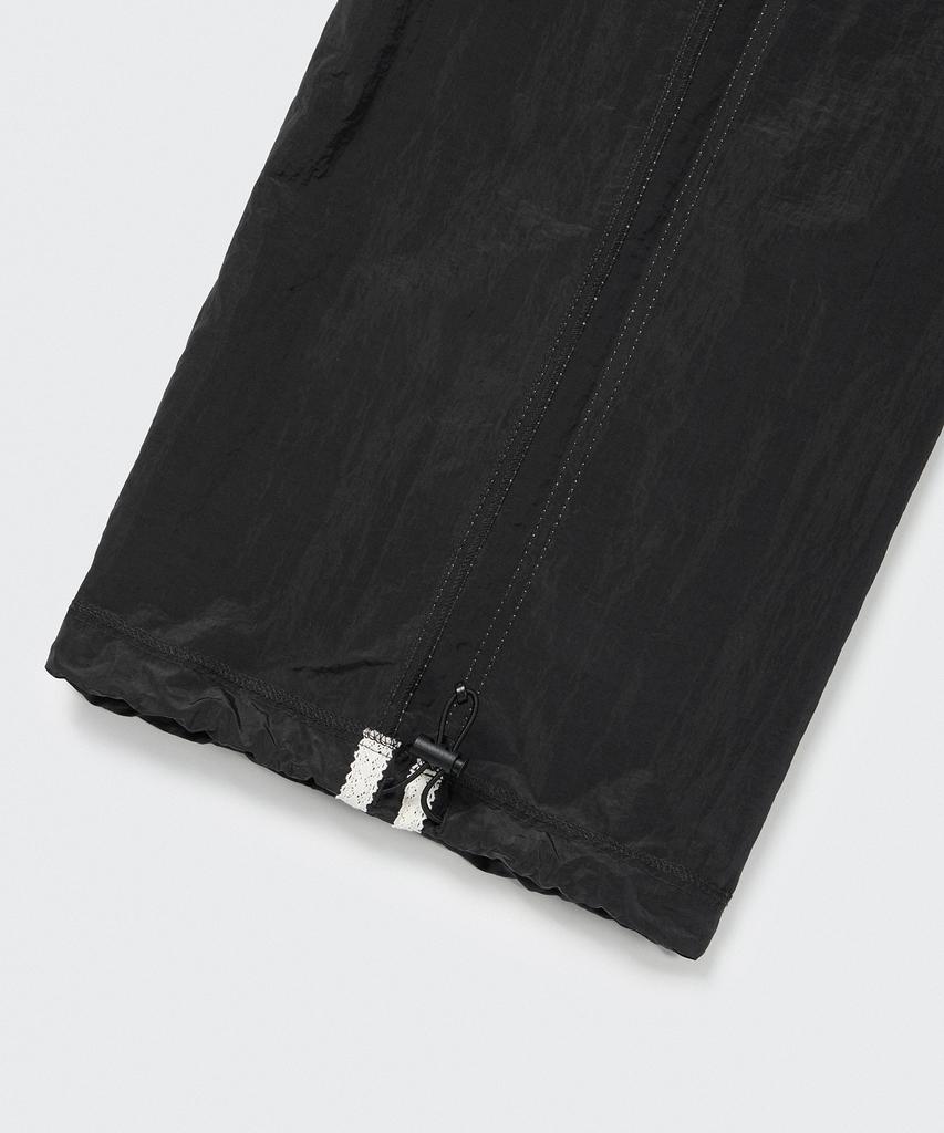 MUSINSA STANDARD WOMAN Women'S Nylon Wide Lace Track Pants [Black]