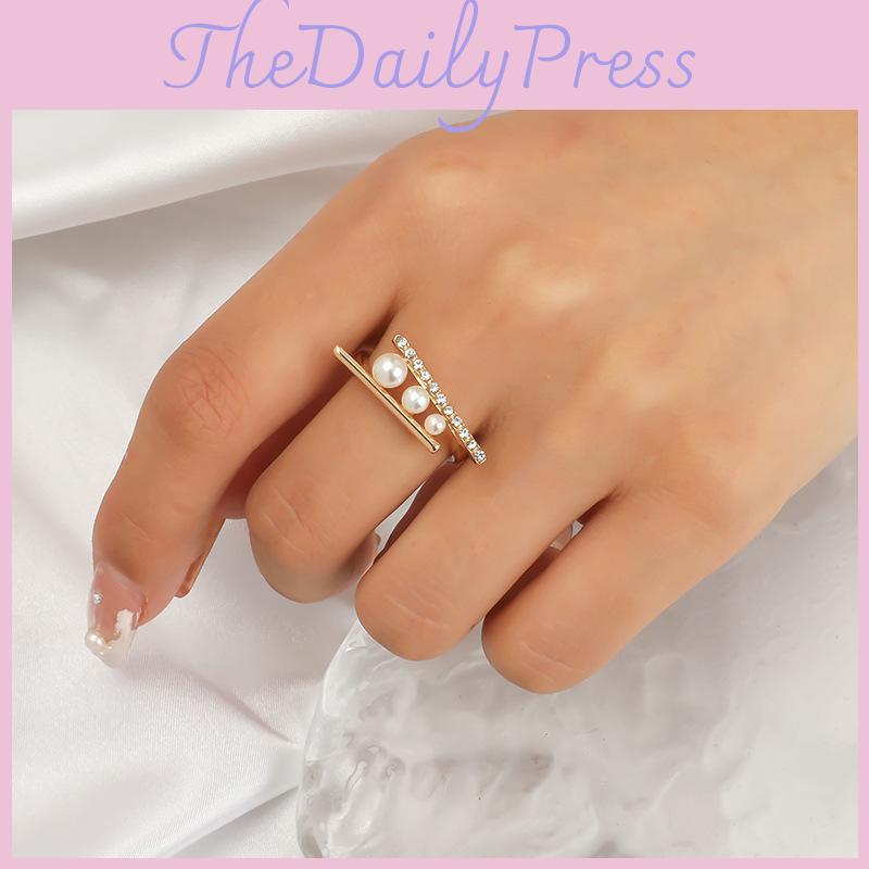 Modern Minimalist Pearl Adjustable Ring With Unique Geometric Design Ideal For Fashion Enthusiasts