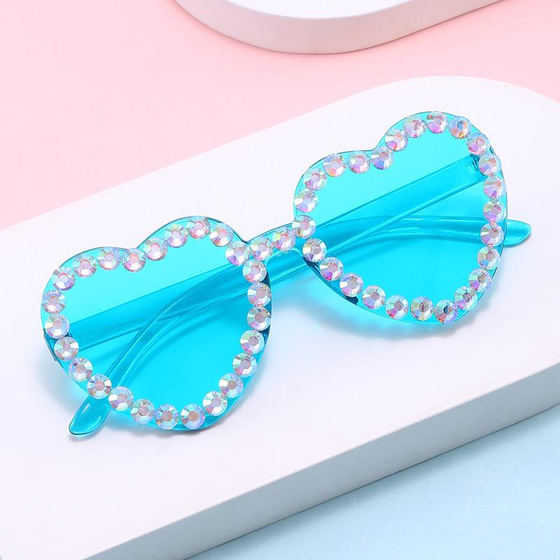 Ladies' Trendy Glasses Decorative Heart Shaped Sunglasses Uv400 Sunglasses Uv400 Diamonds Studded Sunglasses For Wedding Party
