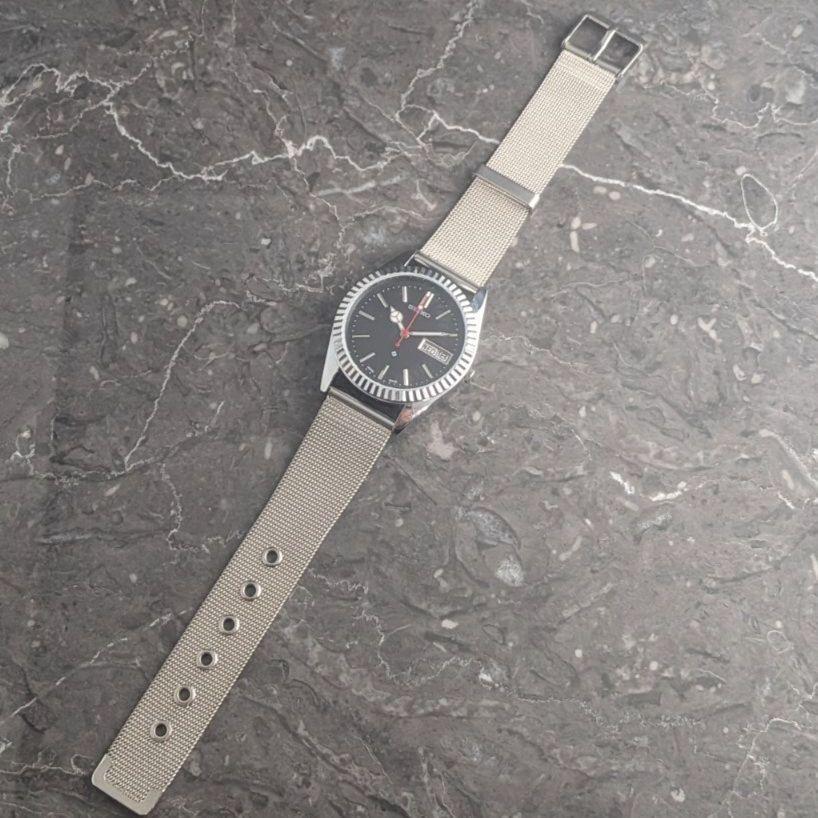 Used SEIKO Automatic Vintage Black Dial Bar Index 3-Hand Day-Date See-Through Case Back Men's Watch