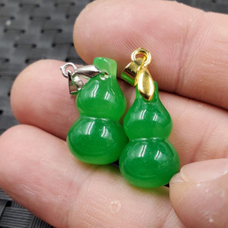 Three-Dimensional Green Quartzite Gourd Jade Pendant Necklace Gold Clasp ~12*20mm