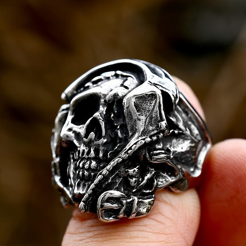 Domineering Hip-hop Retro Skull Men’s Accessories Ring