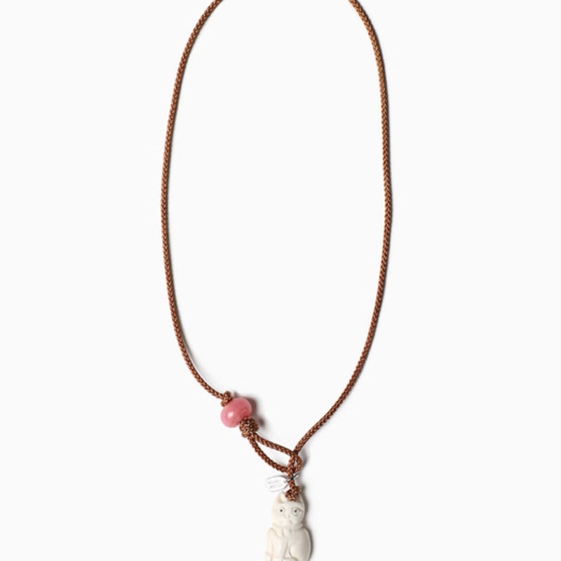 

HolidayVisitor Bohemian Sitting Cat Necklace 42cm