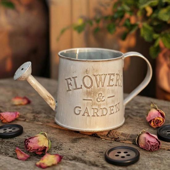 Vintage Metal Watering Can Distressed Watering Can with Long Spout Small Watering Pot for Indoor Outdoor Gardening