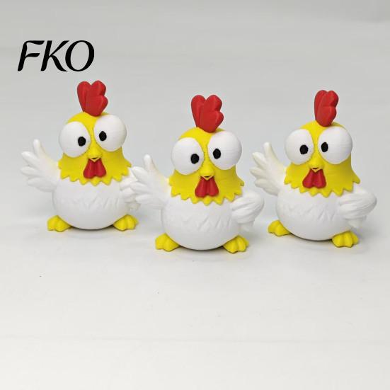 Small Desktop Sculpture 3D Printed Cartoon Rooster Figurine, Mini Big-Eyed Funny Emoticon Figure Ornament, Cute Animal Sculpture, Creative Office Gift