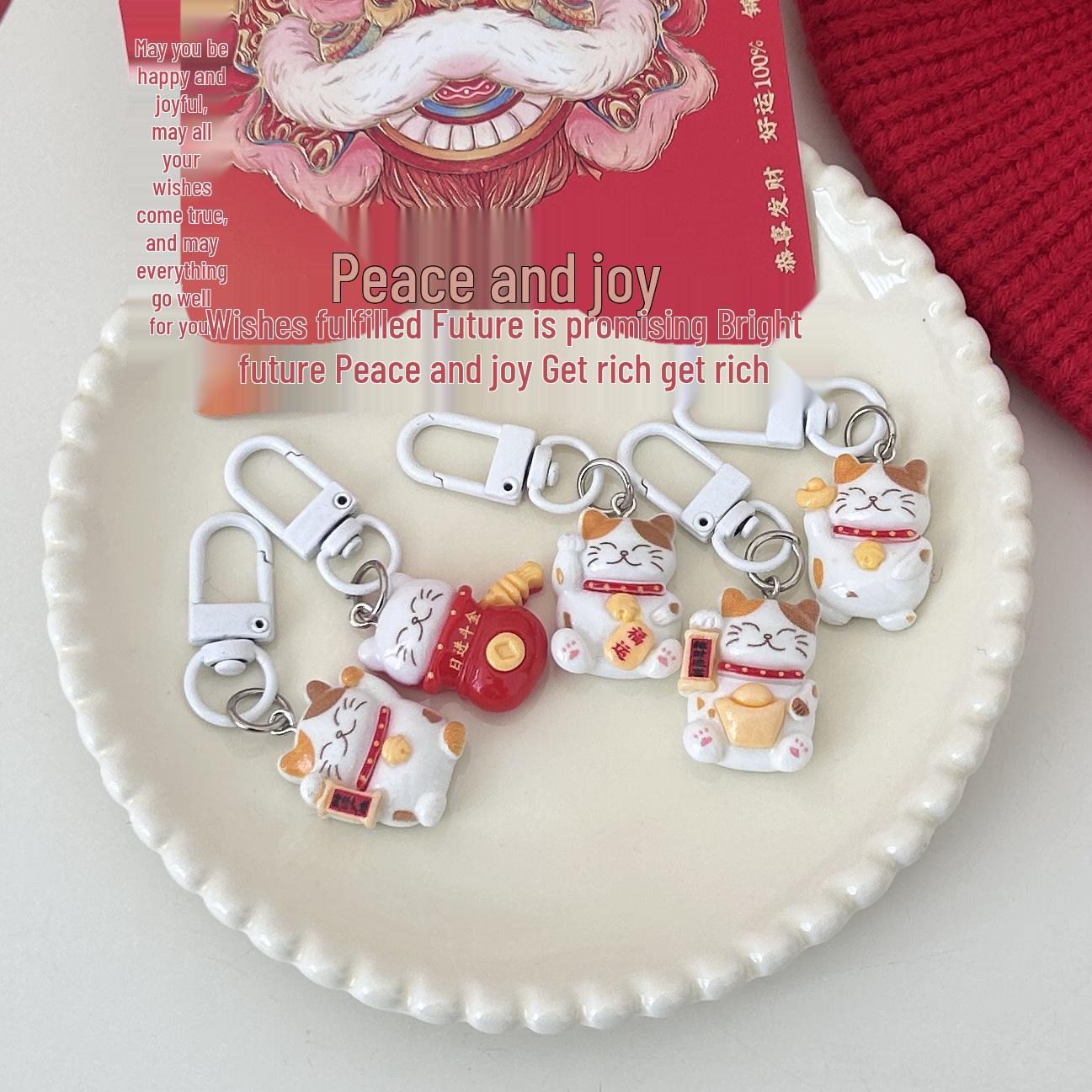 

Lucky Cat Keychain - Creative Cute Charm for Bag, Car, or Phone