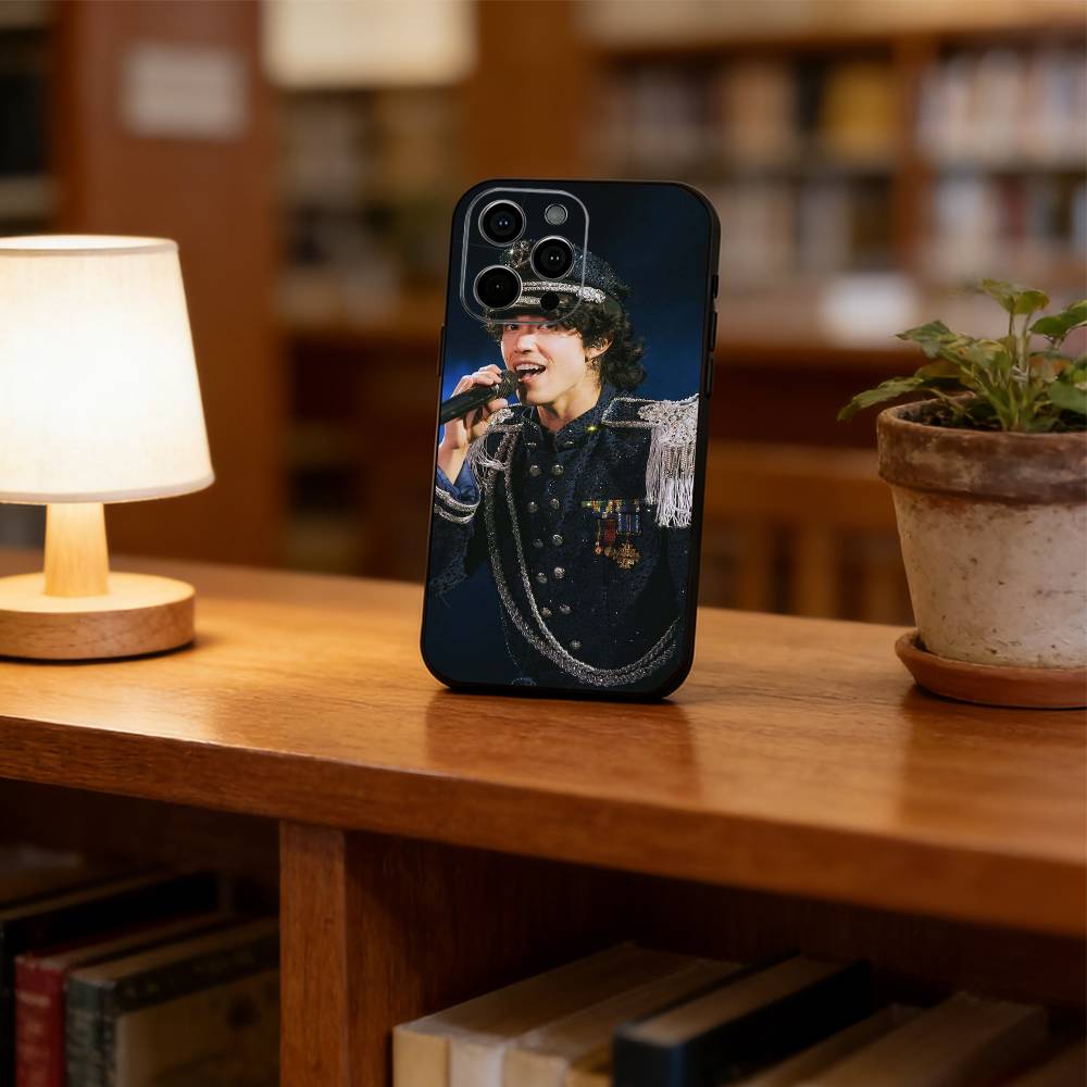 Singer C-Conan G-Gray-S Phone Case For iPhone 17,16,15,14,13,12,11 Plus,Pro Max,XS,Soft Silicone Black Cover