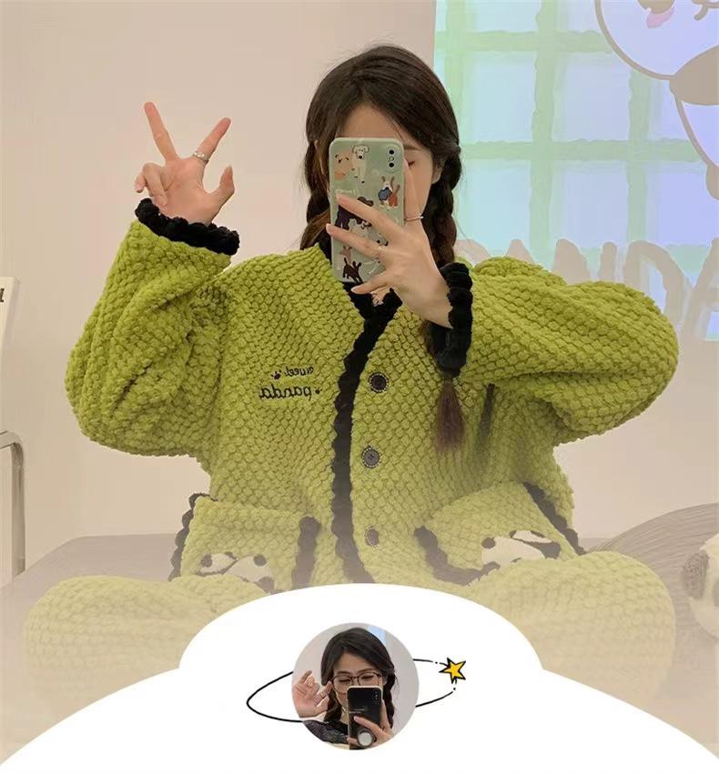 Women's Cute Panda Fleece-Lined Robe - Thick, Cozy Autumn/Winter Pajamas