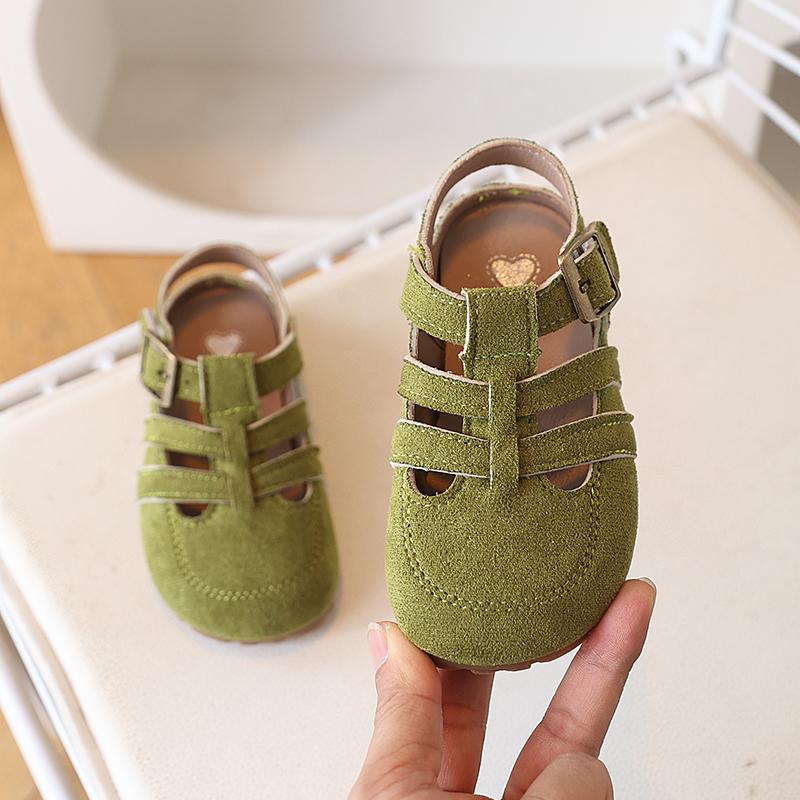 Bright Hues Macaron Children Roman Shoes Suede Leather Coverd-Toe Kids Sandals for Girls Student Leisure Cut-outs Sandals I05282