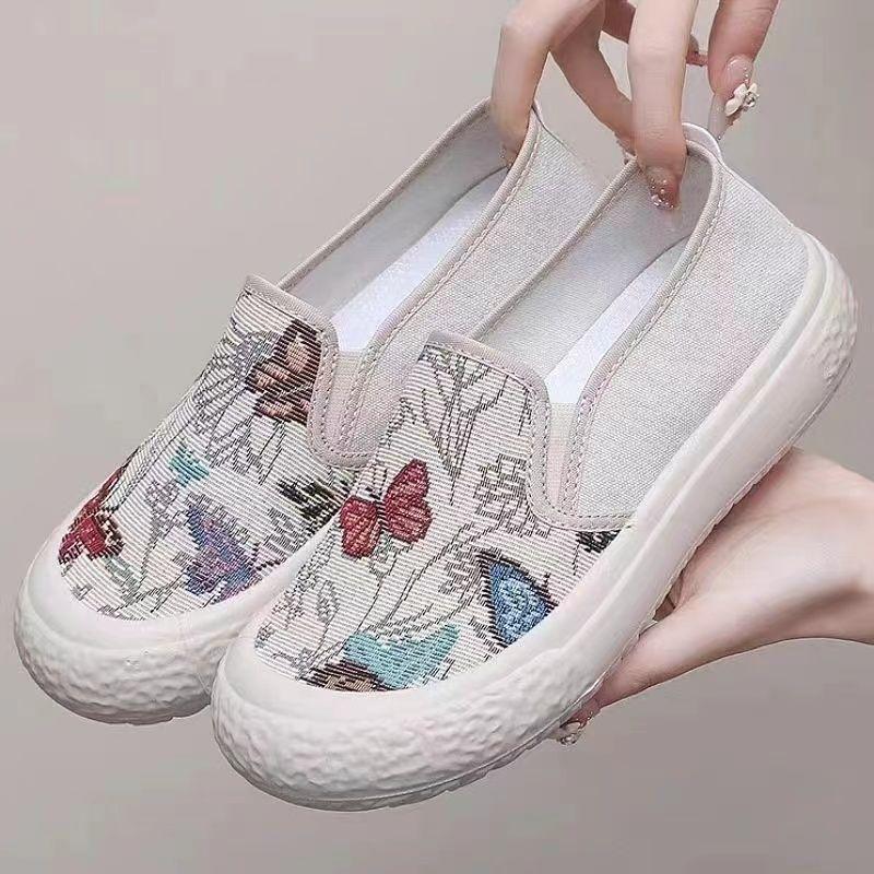 New old Beijing cloth shoes soft sole lazy pedal fashion casual cloth shoes comfortable canvas shoes versatile and breathable