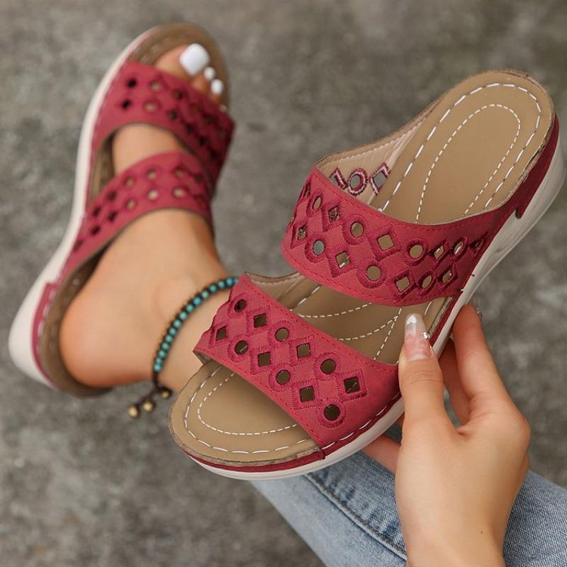 Foreign Trade Large Size Wedge Heel Women's Slippers Summer New European and American Wedge Heel One Word with Cool Slippers