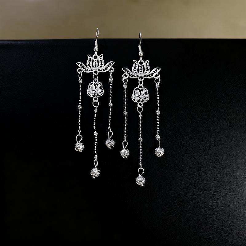 Ethnic style earrings Alloy silver-plated Miao ethnic minority Dong Yi earrings Earrings