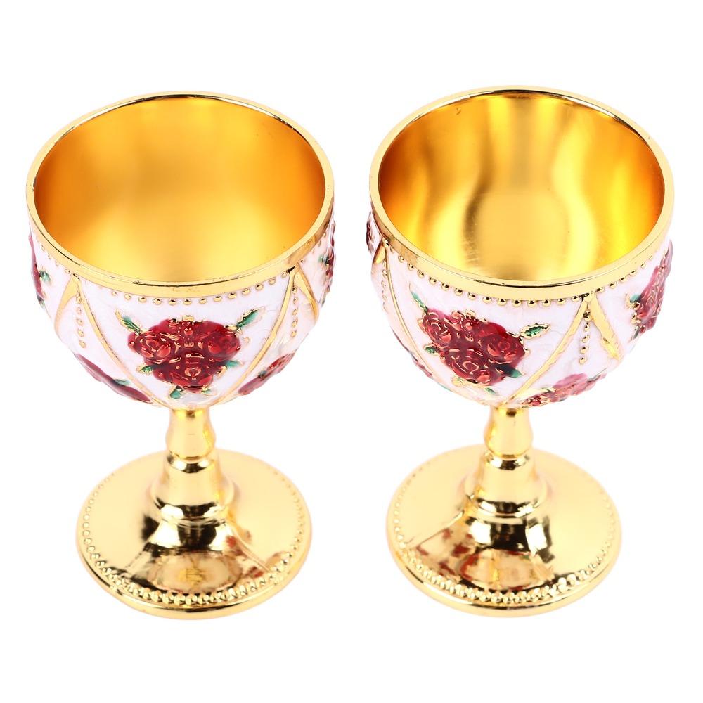 2pcs Alloy Vintage Metal Wine Cup Golden White Red Retro Metal Wine Cup Tabletop Decorations