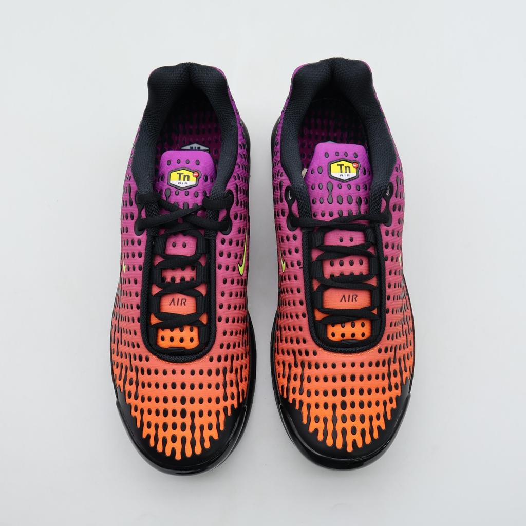 HQ2197-800 Nike Air Max Plus 7 Total Orange Volt (Men's)