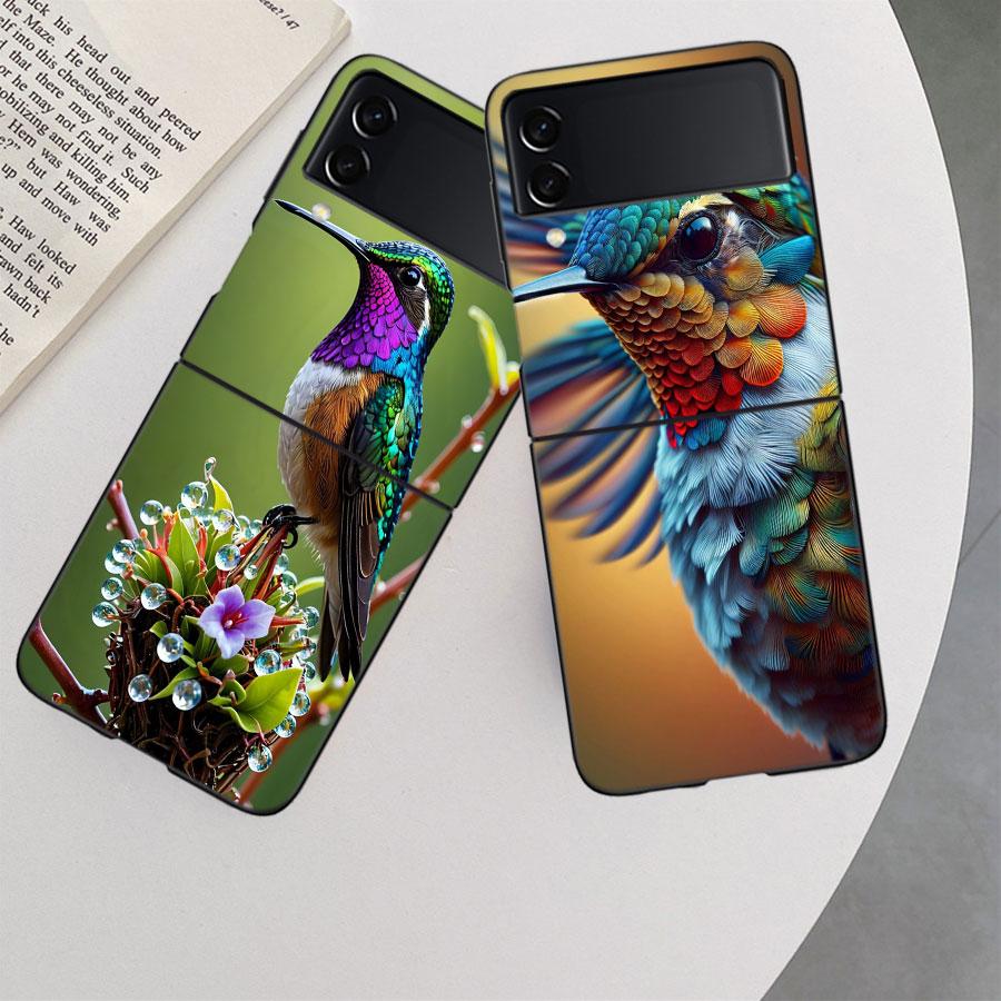 The Spirit of Hummingbirds Phone Case For Samsung Z Flip 7 6 5G Galaxy Z Flip 5 4 3 Black Hard Cell Cover Luxury PC Shell Coque