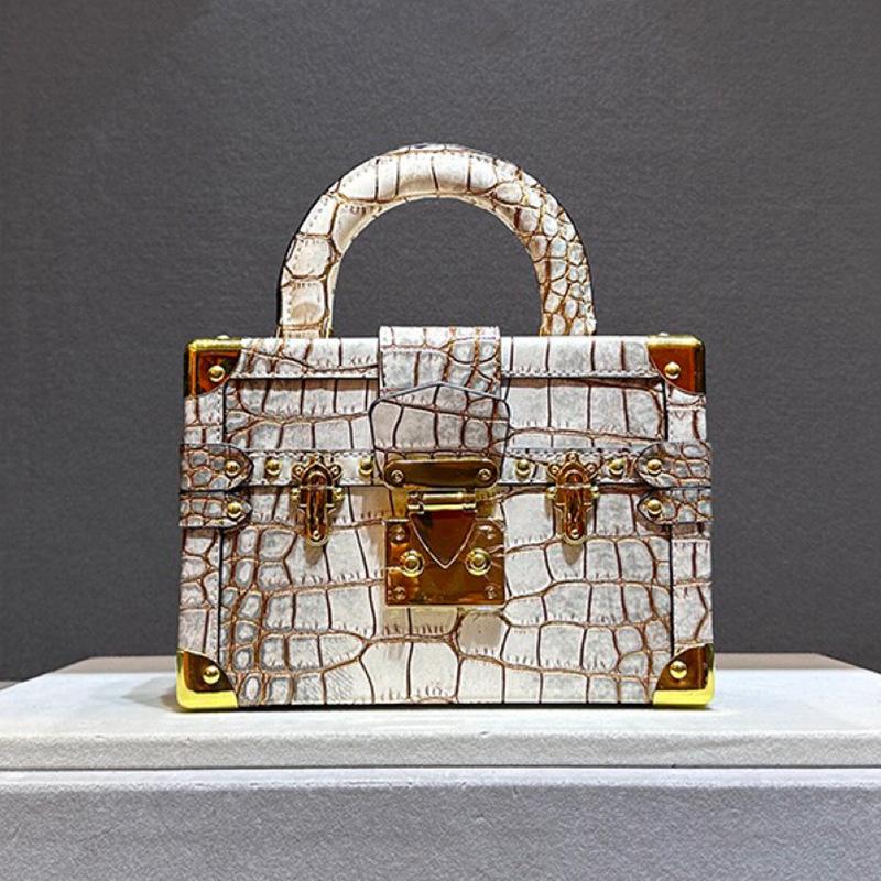 A High-end, Light Luxury, Niche Crocodile and Snake Pattern Small Box Bag with A Shoulder and Hand
