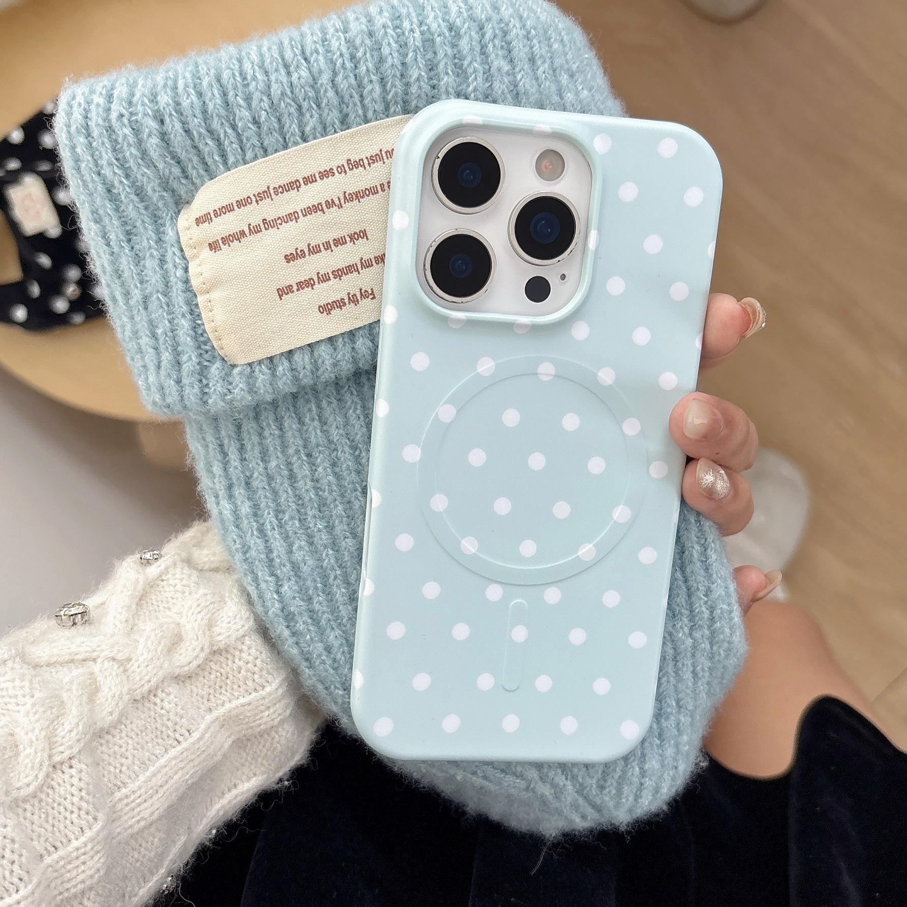 

Magnetic Polka Dot Little Bear Case for iPhone 13/14/15/16 Pro Max & Apple 17/17PM iPhone 17 Pro Max