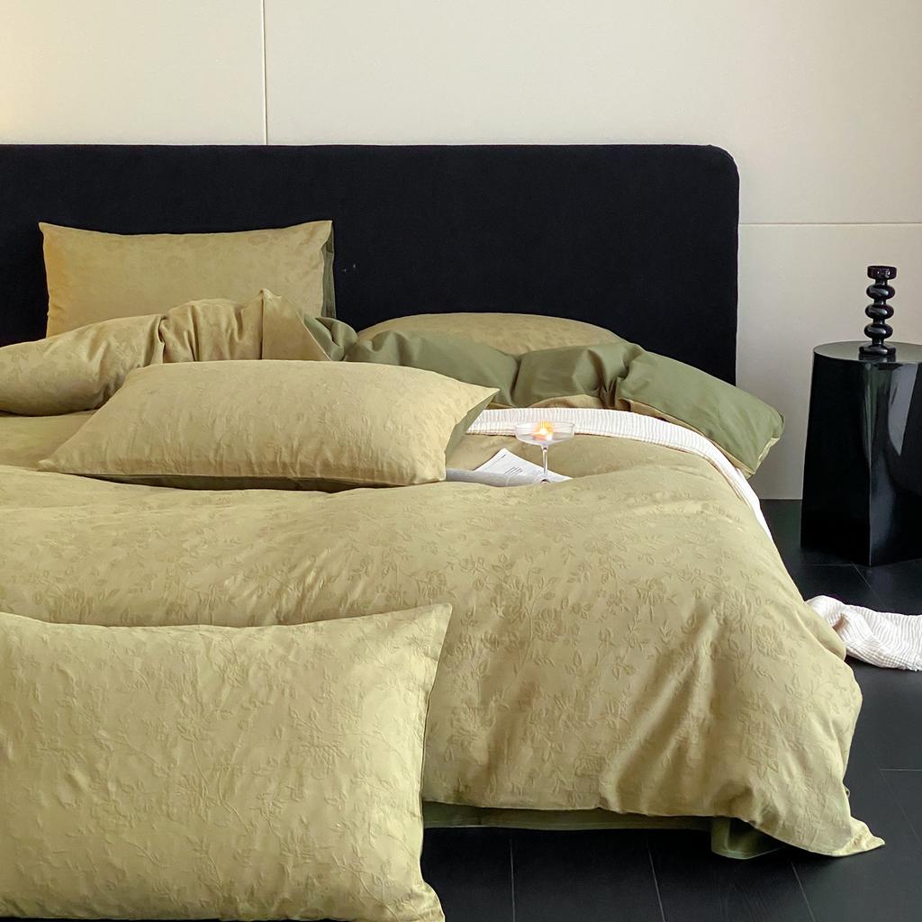 Reine Baumwolle gewaschene Baumwolle Schleifen Vier-teiliges Set Relief dreidimensional Großer Jacquard Herbst und Winter Verdickter Jacquard Schleifbett