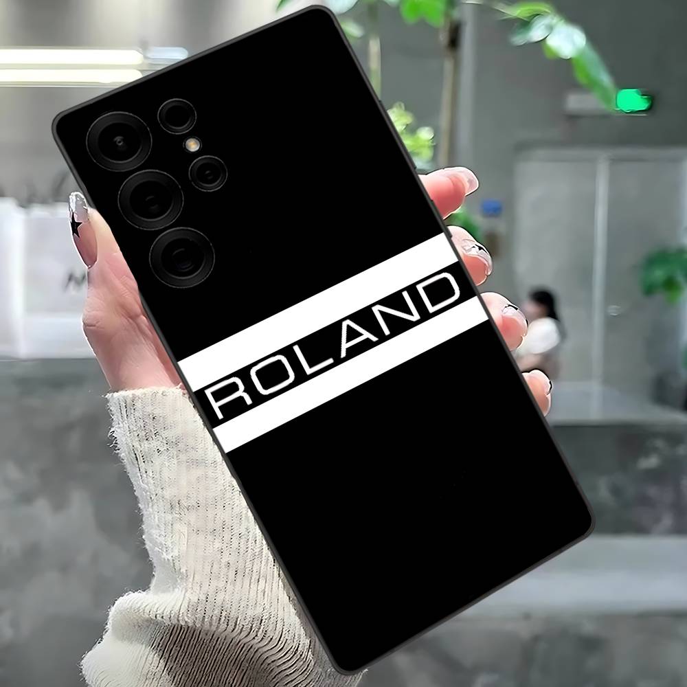 

Fashion R-Roland Logo Phone Case For Samsung S 24 Fe 25 Ultra Plus 20 Lite 21 30 22 23 24 22 Ultra 5G Fundas Samsung S20 Plus 5G