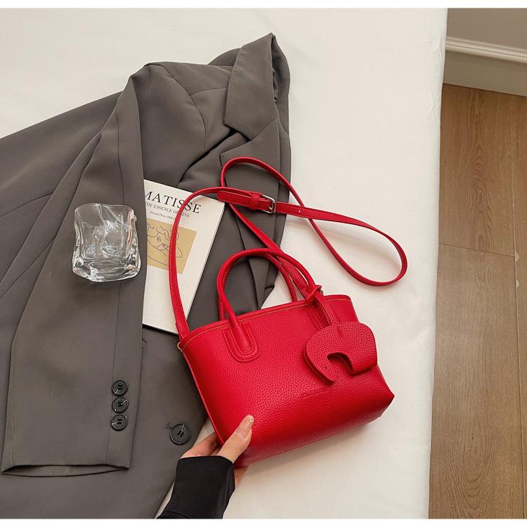 Fashion Retro Bucket Bag Women's Korean Version of Simple Casual Shoulder Bag 2025 New Niche Design Portable Messenger Bag