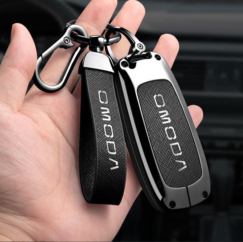 OMODA 5 High-End Key Case - Fashionable Buckle Shell Car Accessory for Men and Women (2023)
