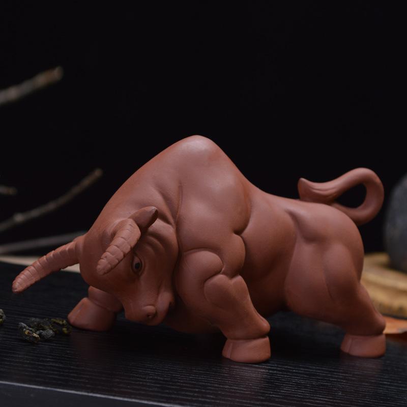 Keramisk Wall Street-tjurstaty Tjurfäktning Bisonoxe Skulptur Heminredning Djurfigur Kontorsskrivbord Feng Shui Prydnader Gåva