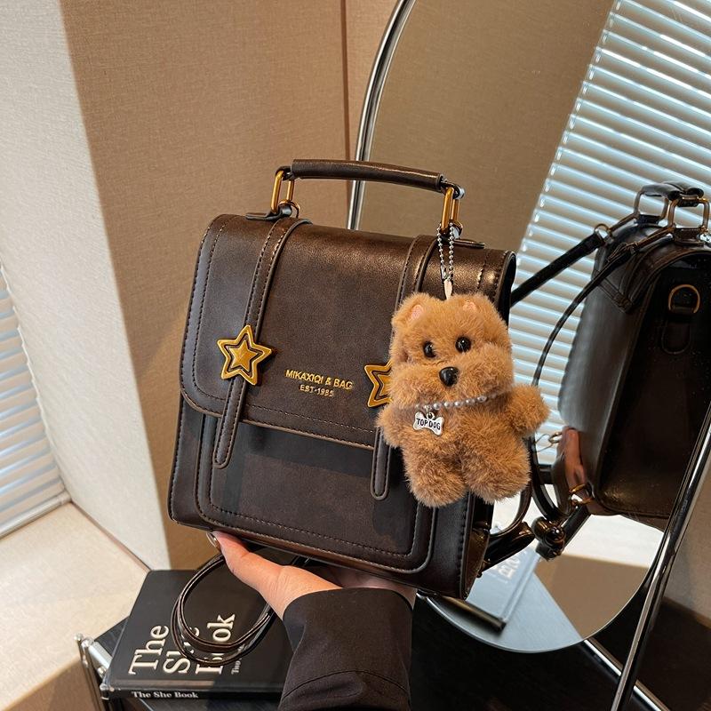 This year's popular retro niche design backpack bag 2025 women's commuter versatile student class fashion backpack