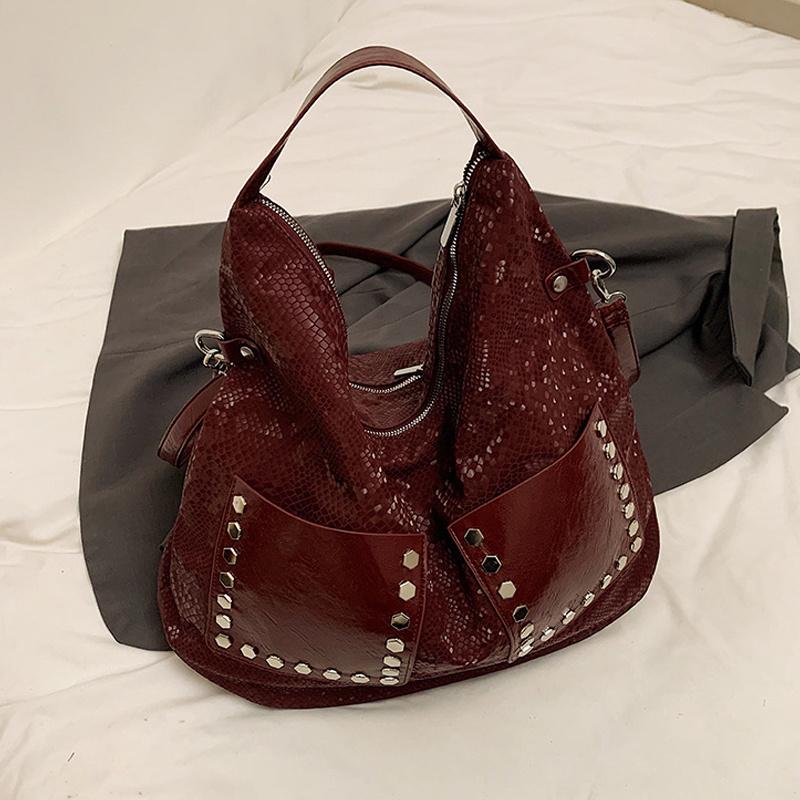 Torba tote z imitacji skóry węża, duża pojemność, miękka skóra, nitowana, torba na ramię, modny luksusowy design, damska torebka CLE