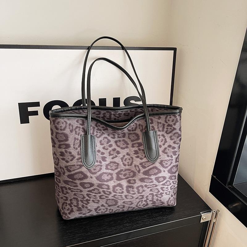 Große Tragetasche mit Leopardenmuster für Damen, neue Herbst- und Wintermode, Schultertasche, Pendler, Retro, tragbar, Unterarmtasche