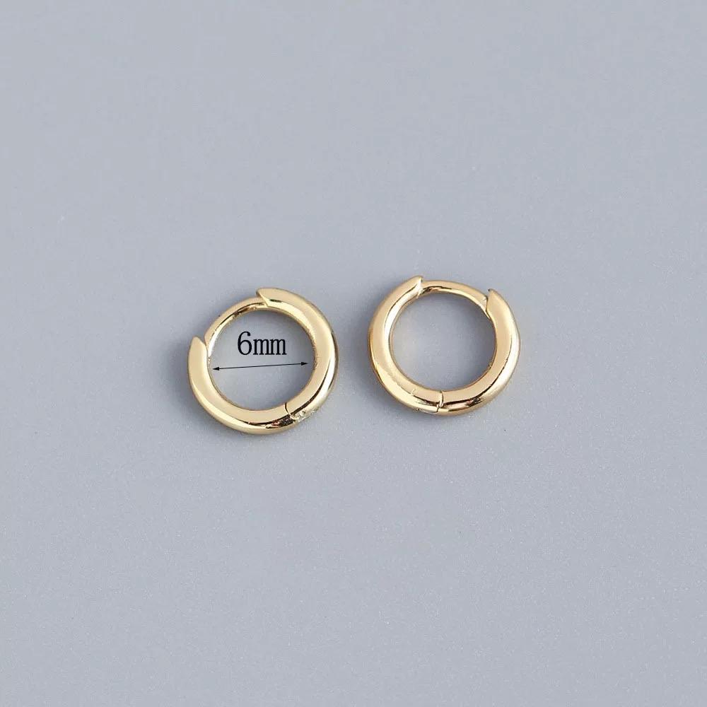 Geometrische Kleine Edelstahl-Creolen für Damen Punk Hip-Hop Ohrringe Trendschmuck