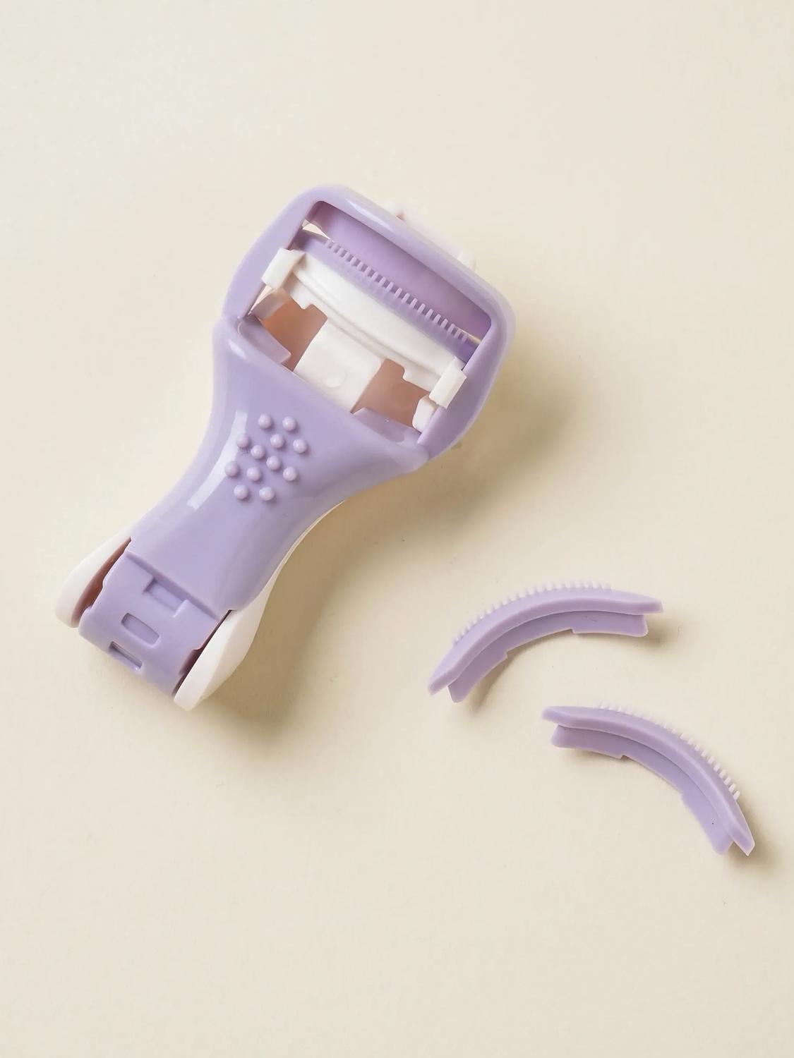 2-in-1 Foldable Eyelash Curler with Integrated Comb 1ea
