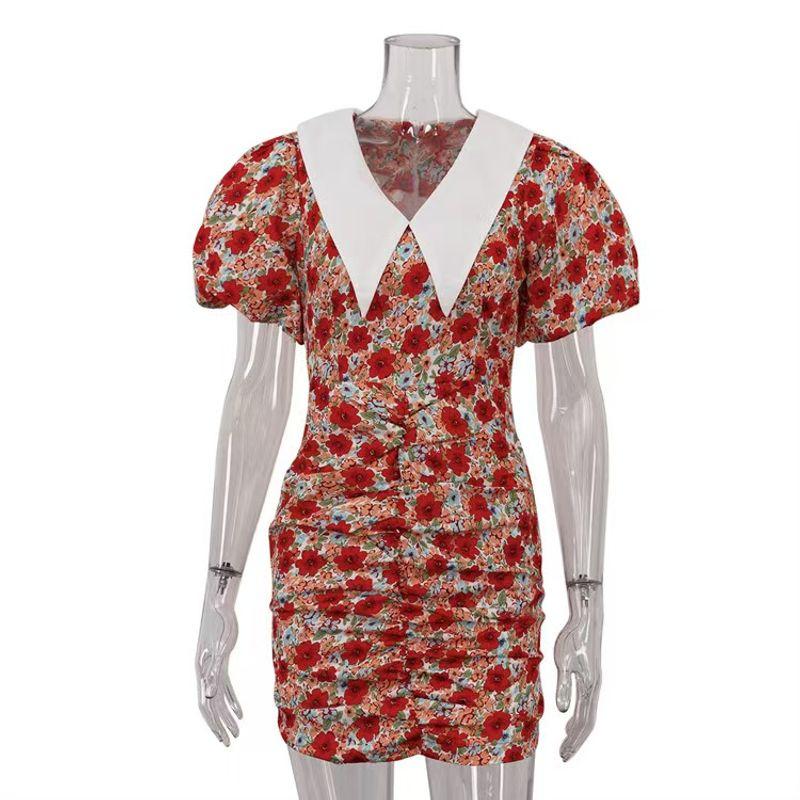 

Модное платье с принтом, лацканами и рукавами-буфами, плиссированное, с высокой талией, облегающее фигуру, с принтованной сумкой и юбкой-карандашом Red M