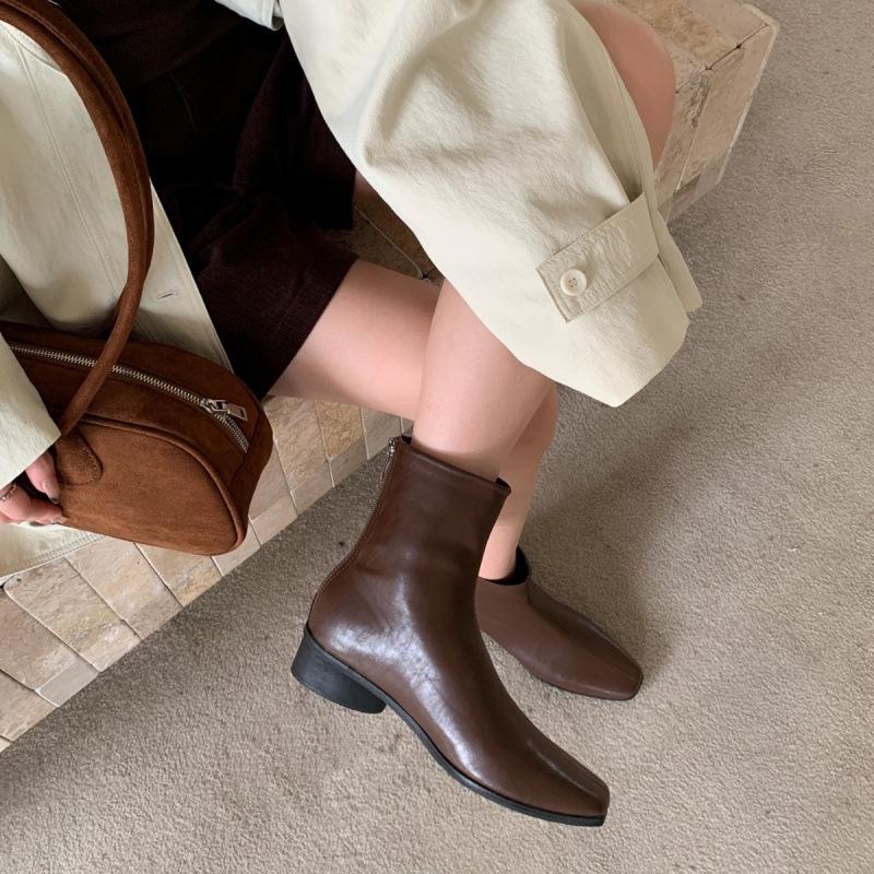 

Simple women s shoes Korean version autumn new square head thin boots thick low heel short boots women s fashion versatile rear zipper 39