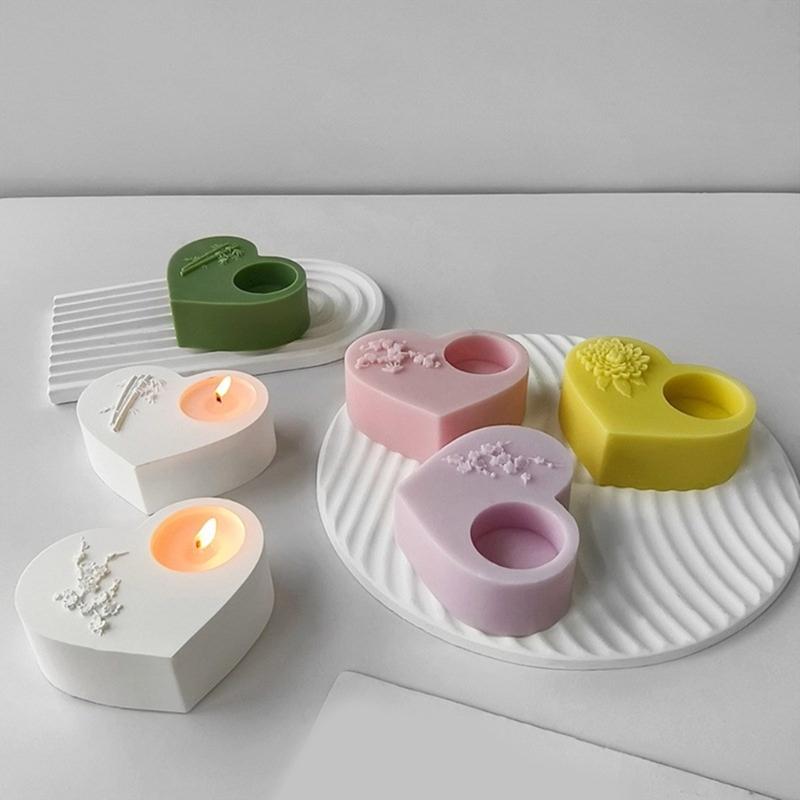 Epoxy Candlestick Silicone Mold Candle Base Mould Heart Shaped Candle Holder Molds Ornaments Home Decorations Mould