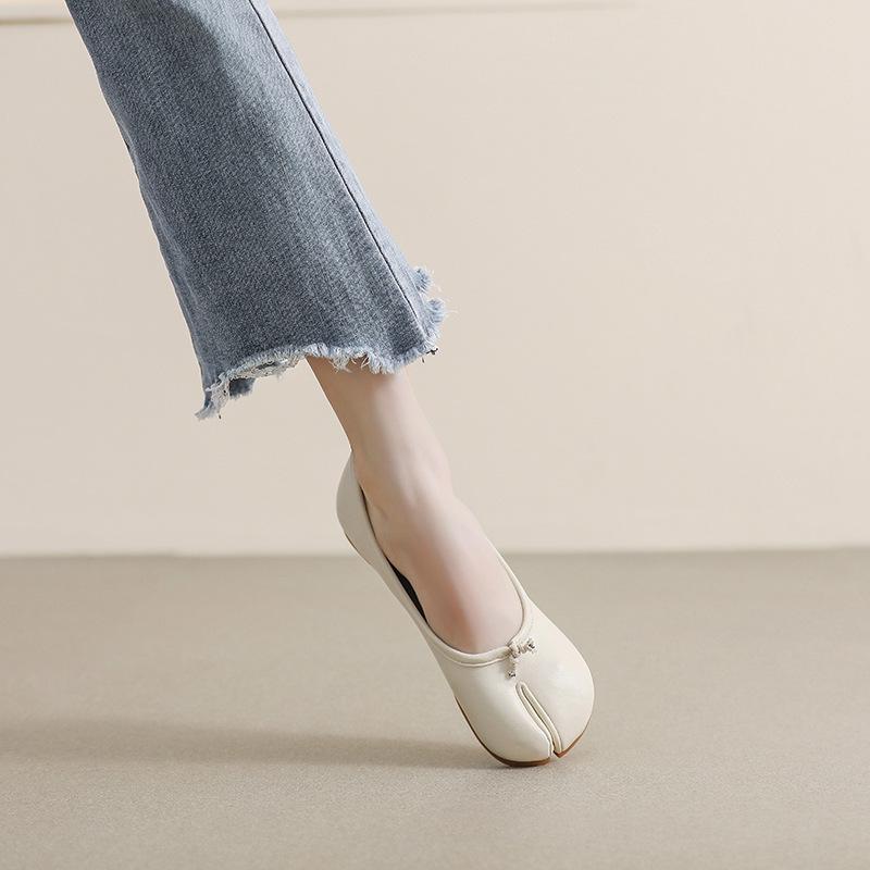 

2023 Women s French Mary Jane Split-Toe Flats - Soft Sole, Low-Cut, Plus Size Available 39 абрикосовий