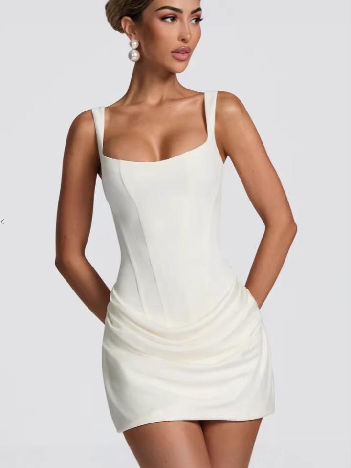 2026 Women's French Style Bodycon Square Neck Sleeveless Dress with Lace-up Waist