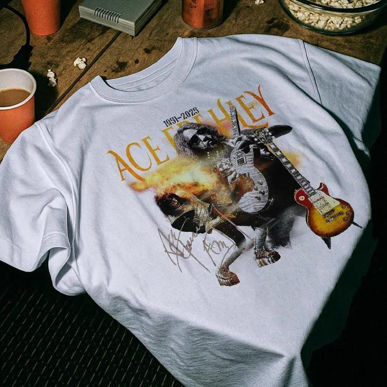 Ace Frehley t shirt Ace Frehley Memorial unisex Music Fans Vintage Unisex T-Shirt L