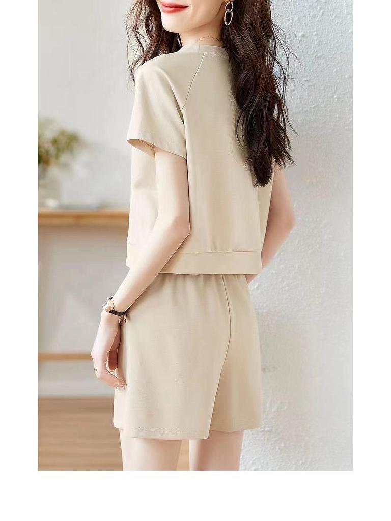 Summer Fairy Casual Shorts & Tee Set for Women - Fresh & Age-Reducing Two-Piece