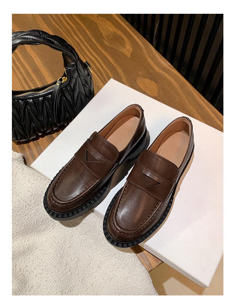 

Ретро британский стиль, кожаные одинарные туфли с круглым носком, толстый каблук, платформа, лоферы, маленькие кожаные туфли, женские, новые модели весна-осень 2025 40