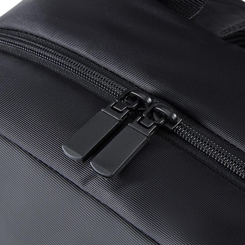 Diplomat HM-2723L Lightweight Commuter Backpack