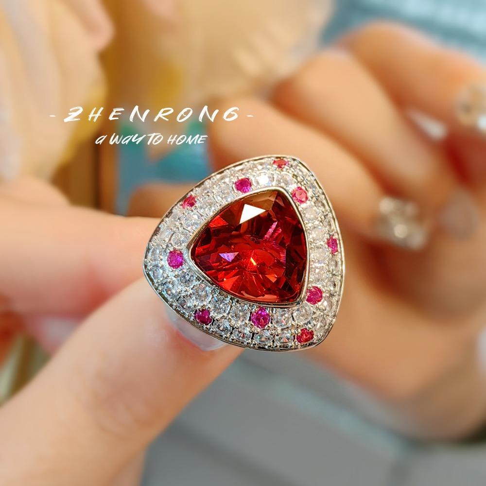 Luxury Women Jewelry Set Red Diamond Earrings Vintage Geometric Triangle Design Artificial Ruby Ring Color Gemstone Set
