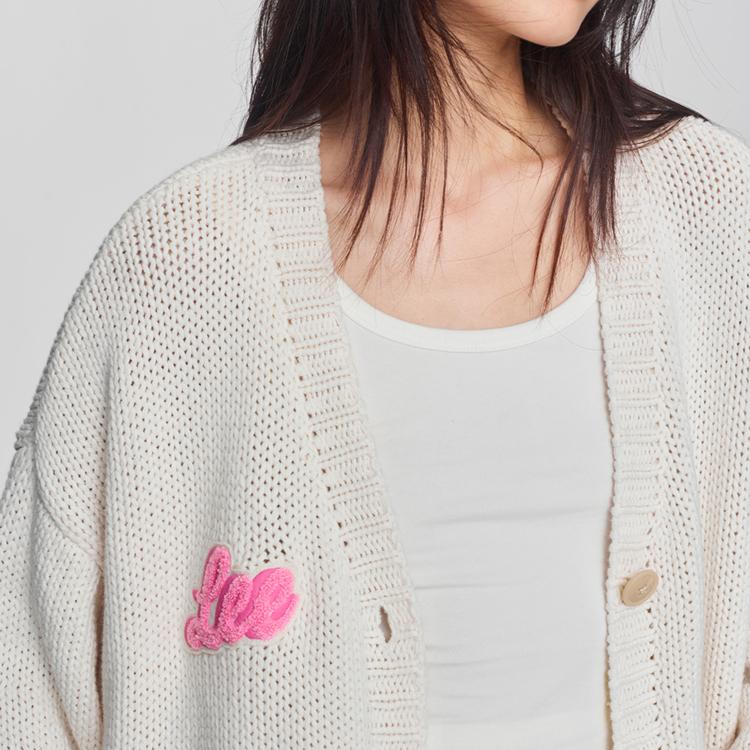 Lee Comfortable V-Neck Textured Brand Badge Short Sweater Women sweater Off-White LWT009176100096A00005